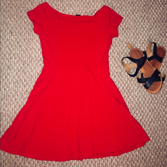 Junior’s Princess Skater Dress - Picture 2 of 3